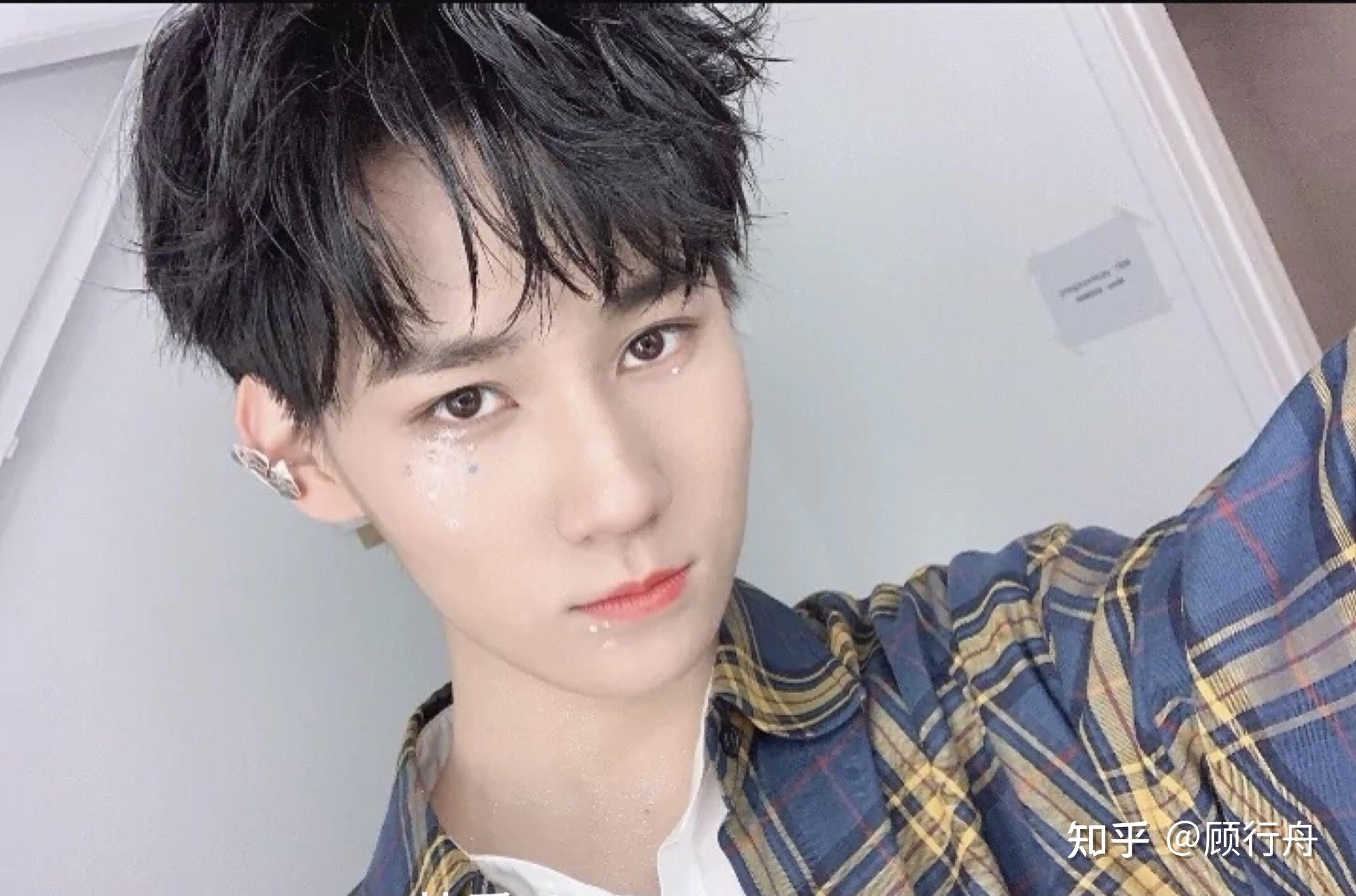 有哪些时代少年团张真源的壁纸或头像吗