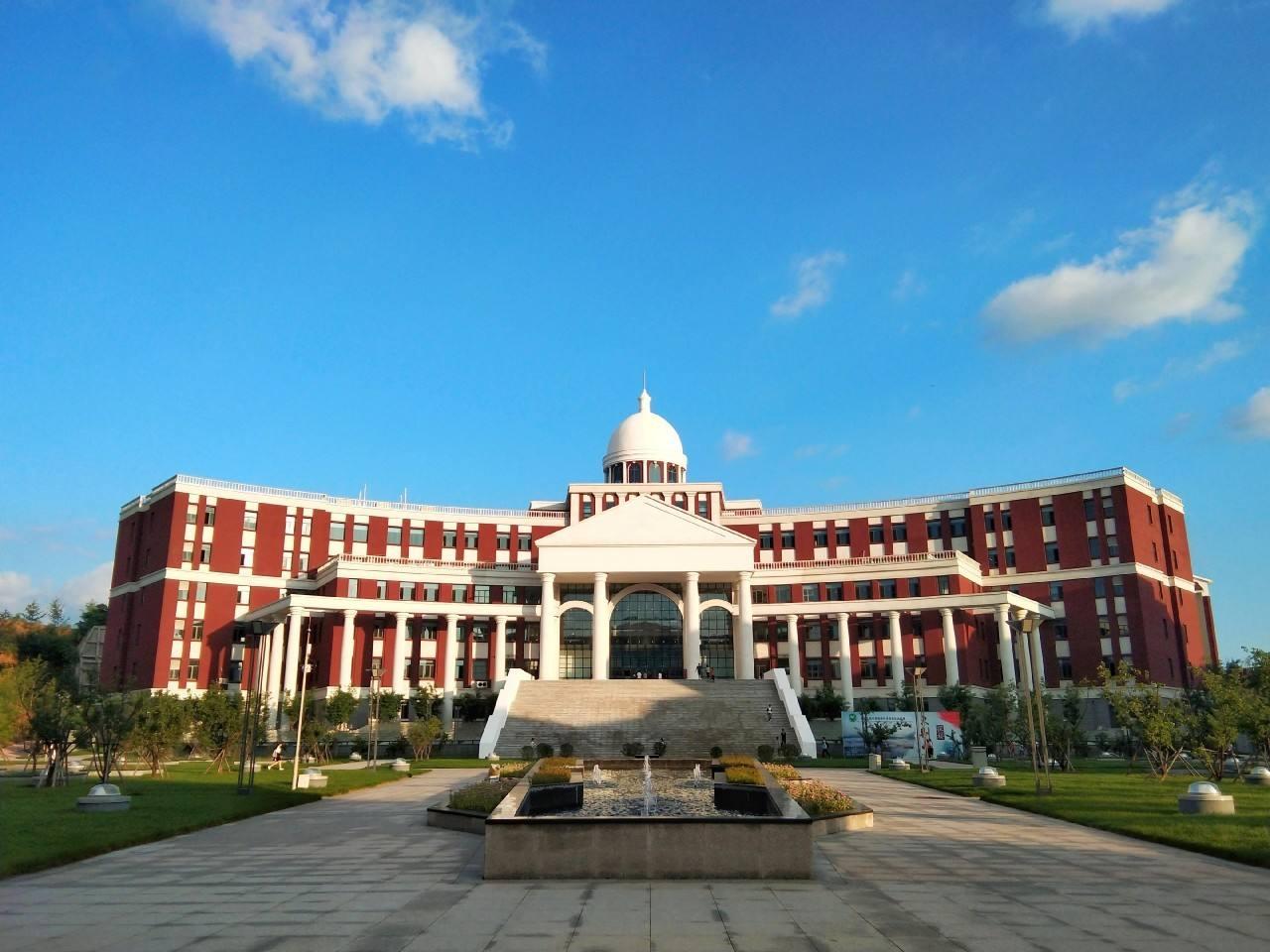 沈阳药科大学无涯创新学院药学理科基地班怎么样
