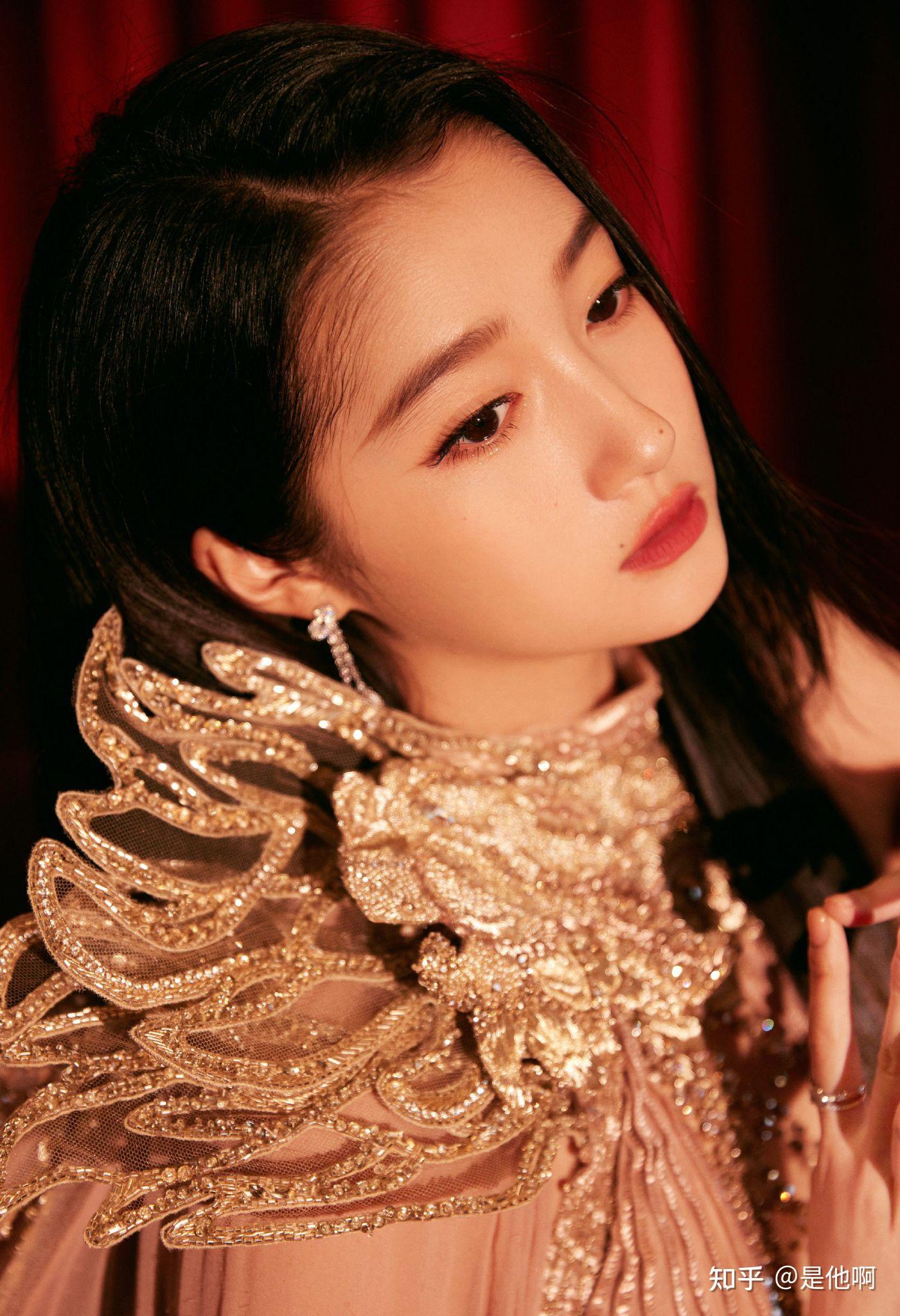 如何评价关晓彤的身材? - 知乎