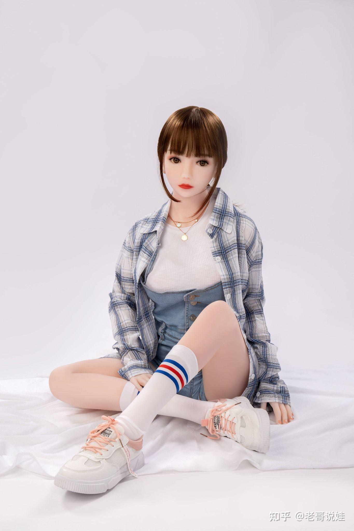 如何自制实体娃娃?