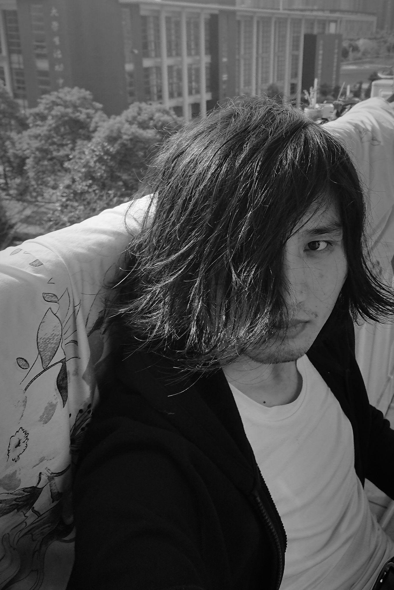 男生怎么样才能留长头发? - 知乎