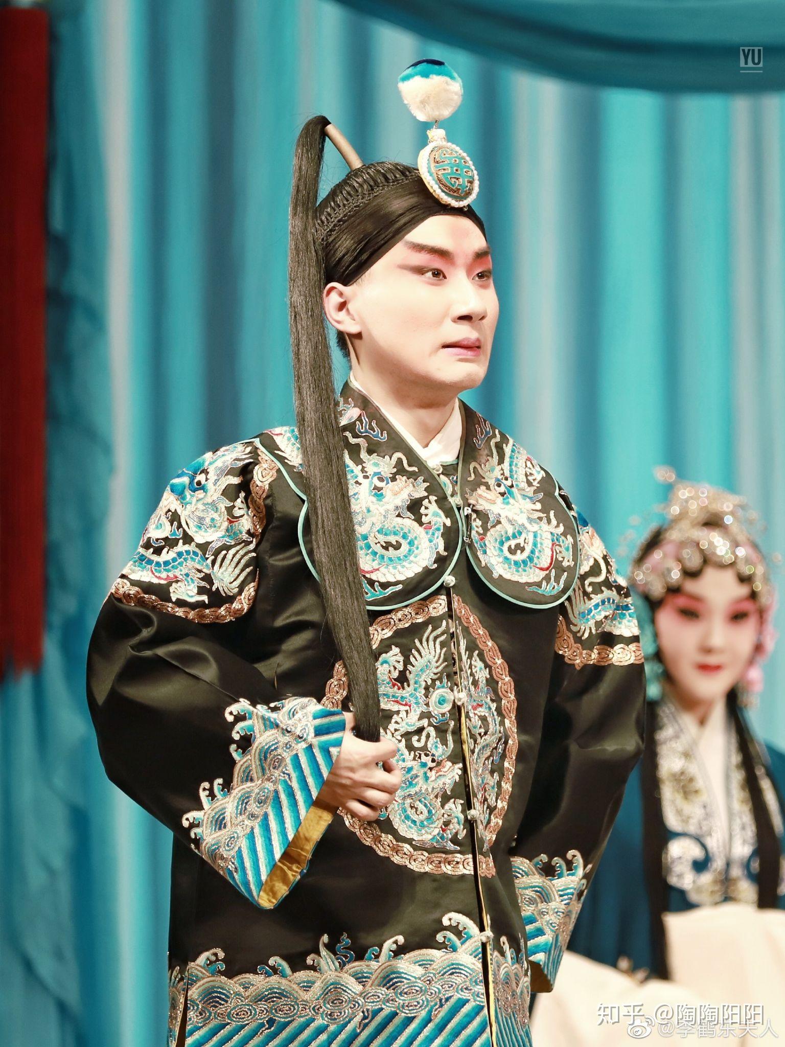 有没有陶阳在舞台上超帅的照片