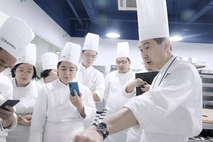 探秘小仓孝树老师的面包之路 - 知乎