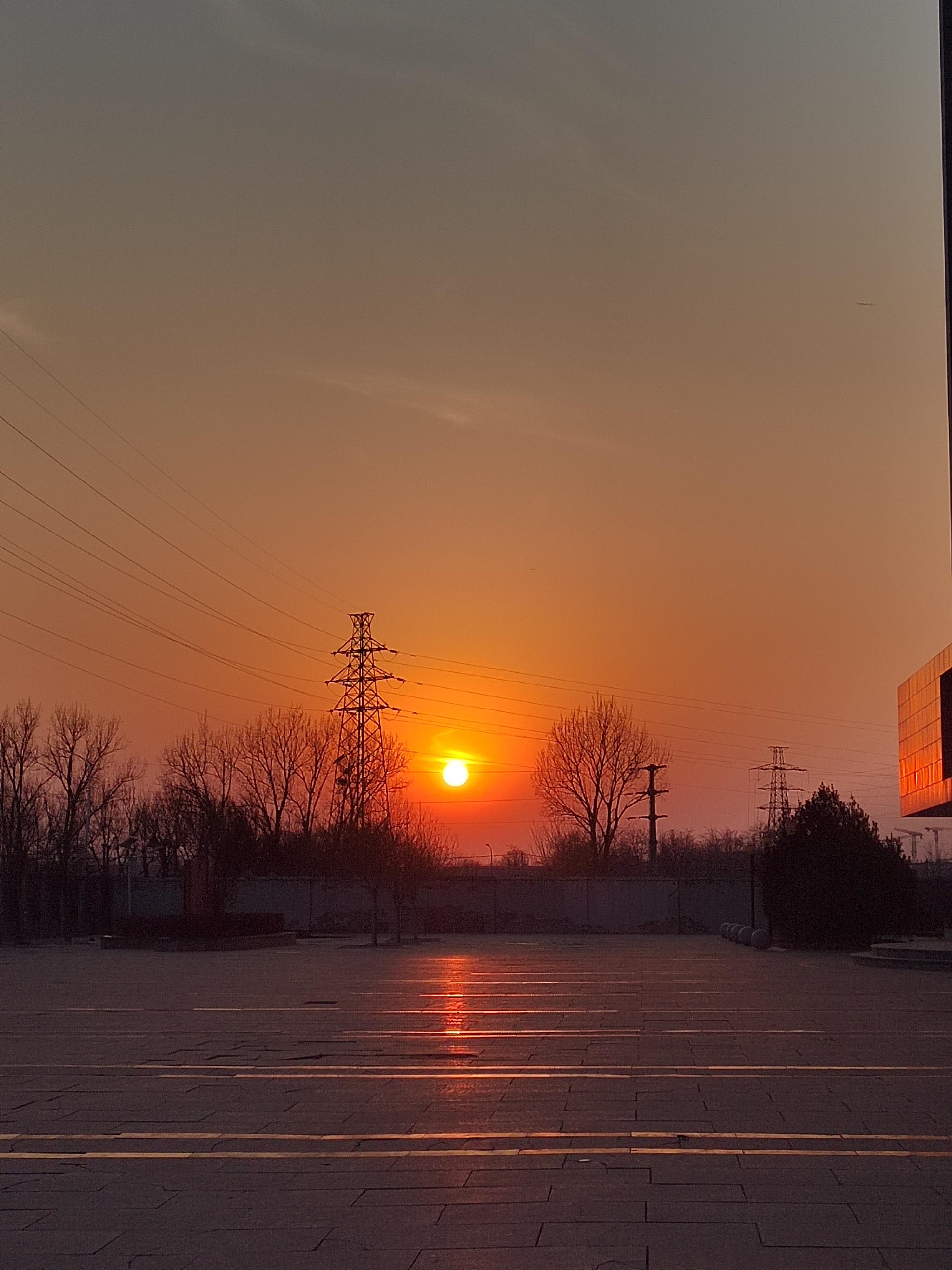 你能发一张你认为最美的夕阳照片吗