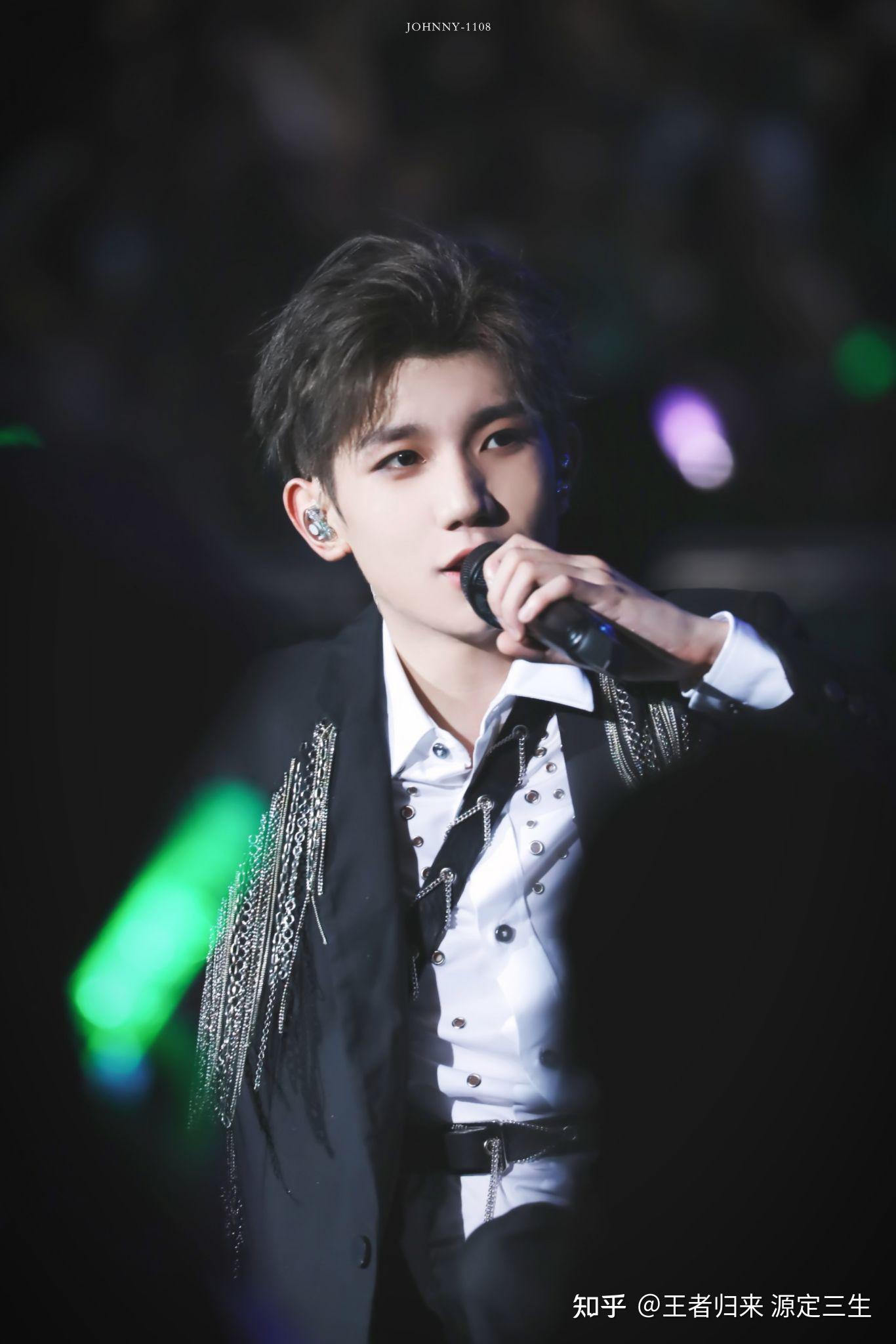 有没有特好看的王源的神图,在线求? - 知乎