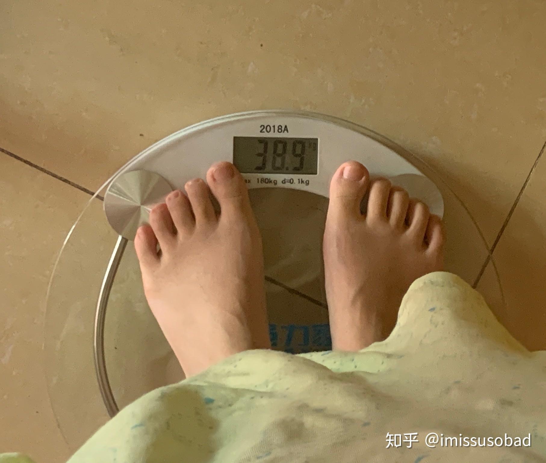 体重40kg左右的人每天大概吃的量在多少