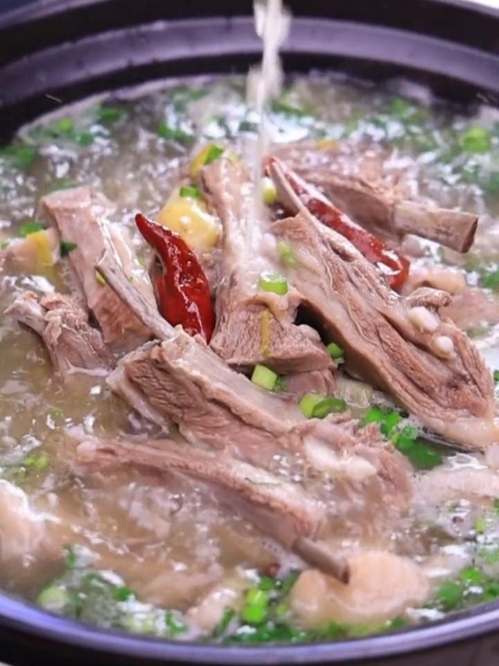 羊排我喜欢在家这样做，简单方便，不腥不腻，口感更好吃 - 知乎