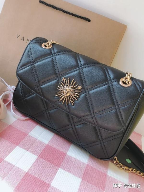 打算618购物节买包包送闺蜜,1000 元左右的女包品牌有哪些推荐?