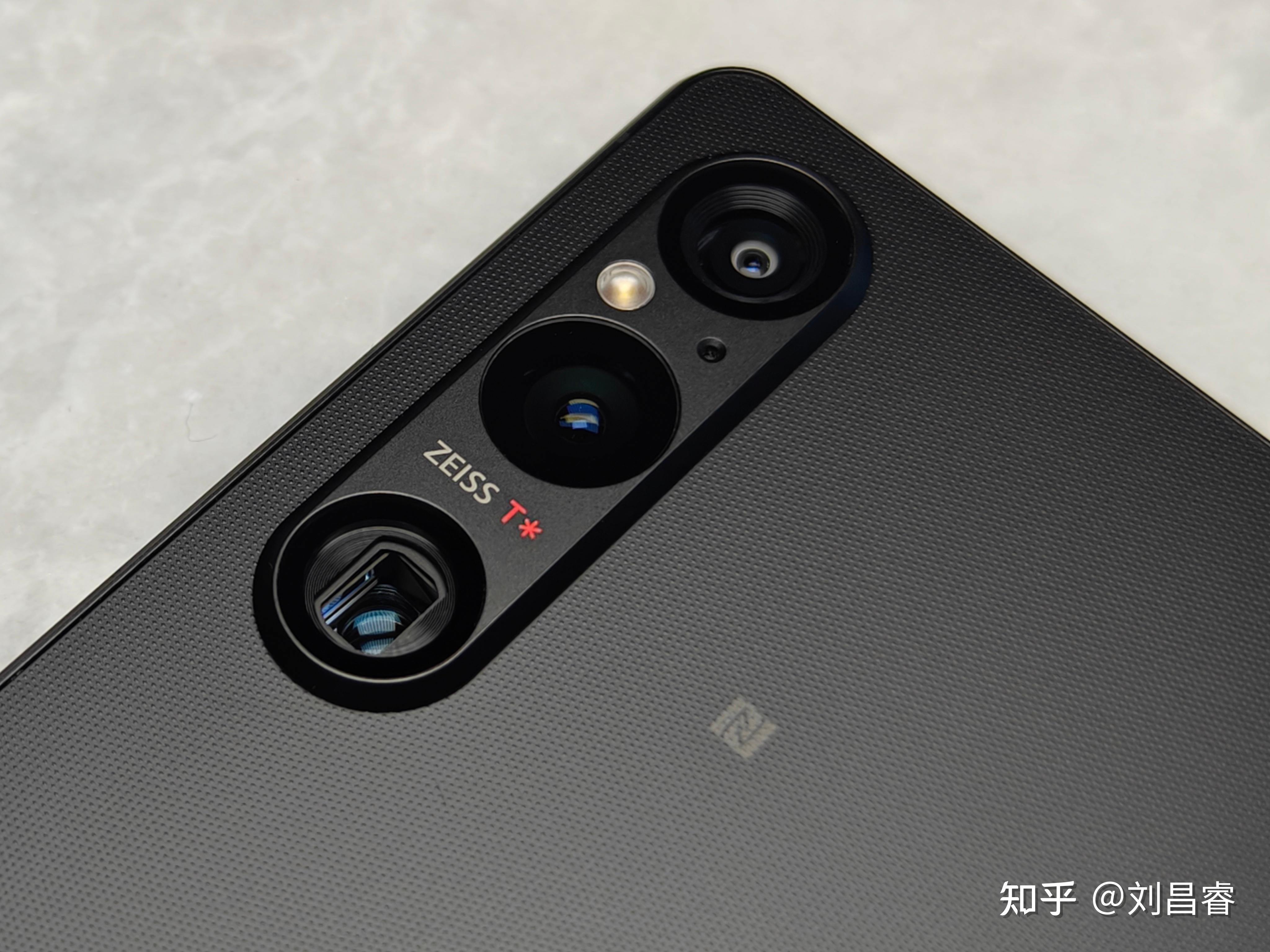 索尼 Xperia 1V 测评 —— 褪去特立独行,剩下的是东亚 iPhone 还是小众狂欢? - 知乎