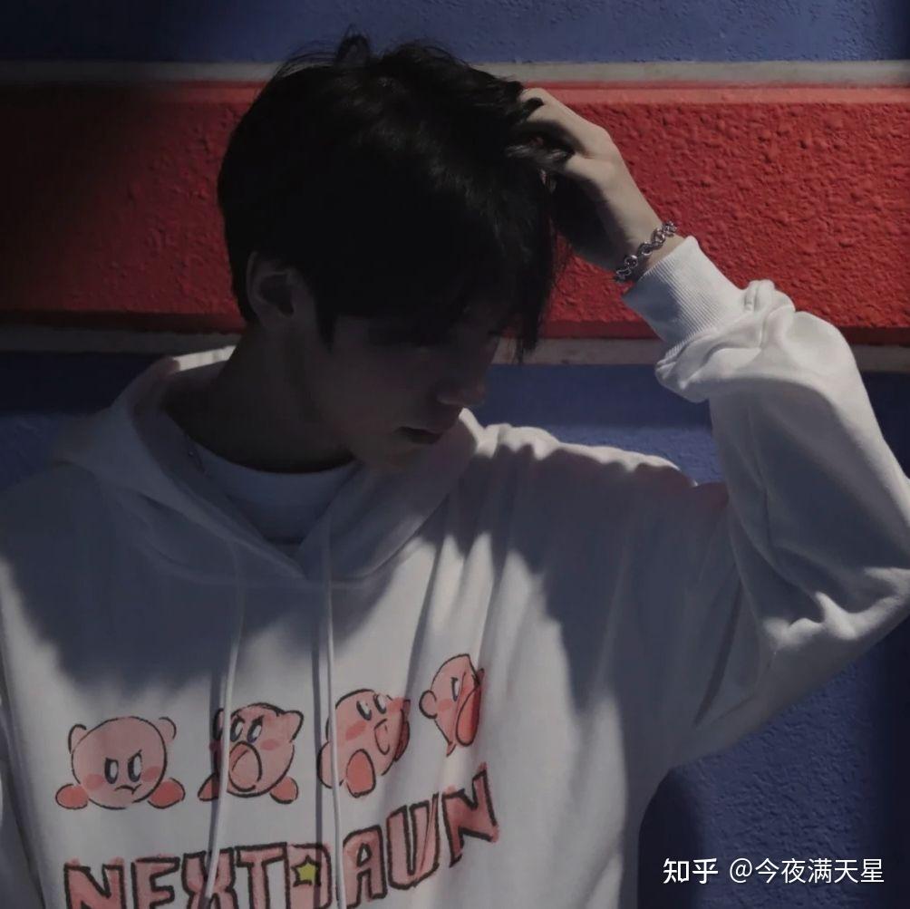 有没有纯欲风男生头像