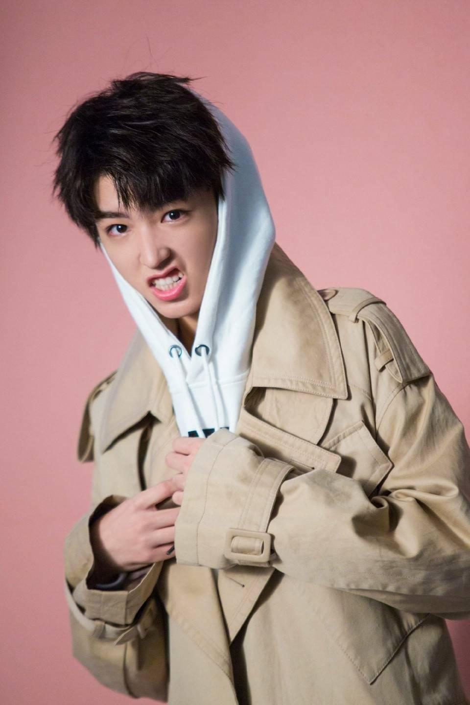 王俊凯本人能好看到什么样子? - 知乎