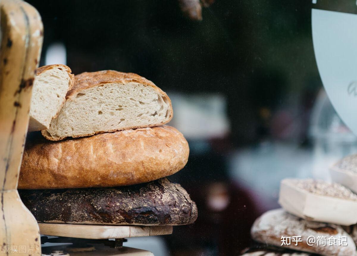 一款小面包‘南瓜面包’全麦面包_光绪摄影工作室-站酷ZCOOL