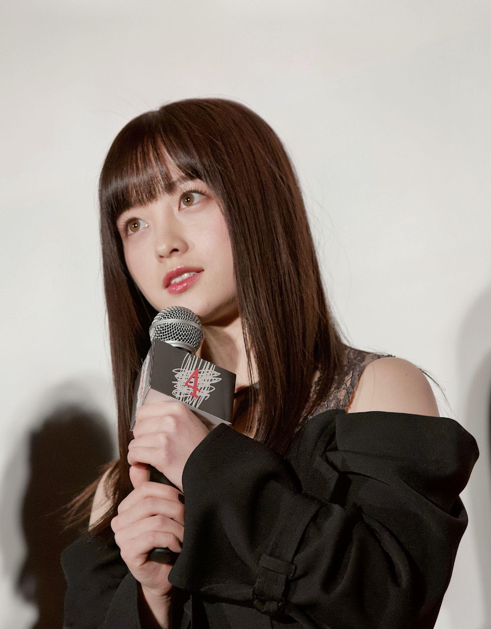 身高172的4分普通女,和身高152的美女(桥本环奈),男生会选择哪个?