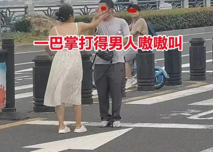 妻子狂扇丈夫耳光图片