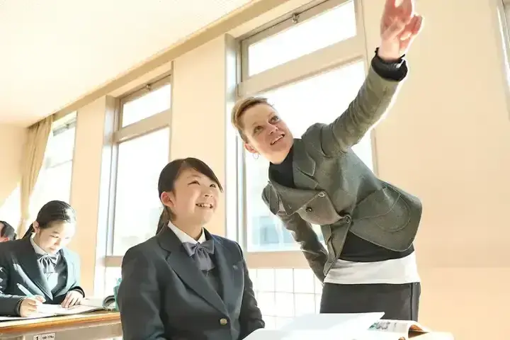 请输入图片描述