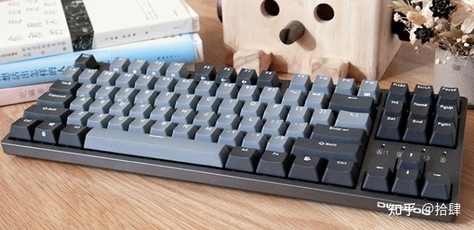 请问cherry银轴适合打游戏吗