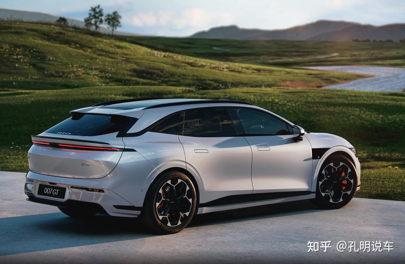 极氪 007 猎装 2025 年上市,该款车型在设计上有哪些创新点? - 知乎
