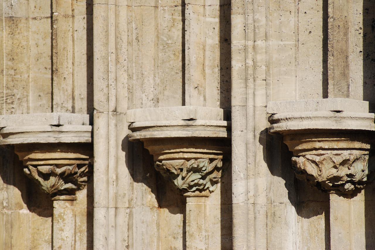 小卖部里的欢声笑语