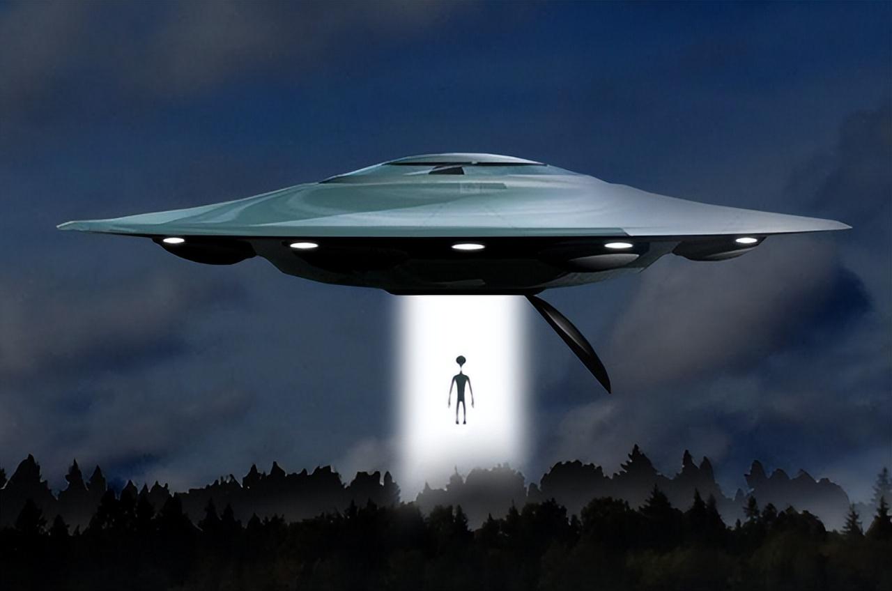 美国承认UFO图片