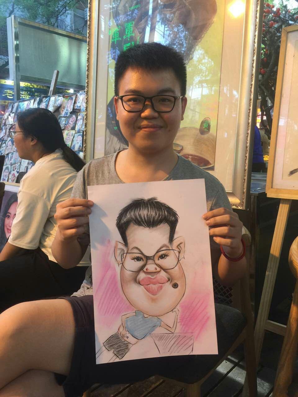 请问如何画出这种"夸张"的漫画肖像? - 知乎