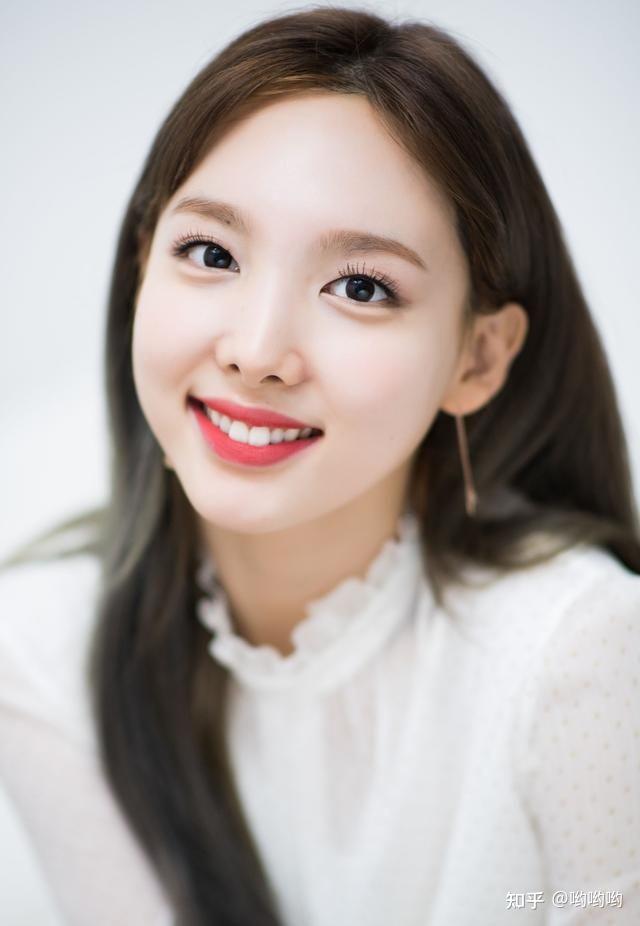 你认为南韩女爱豆颜值top10有哪些