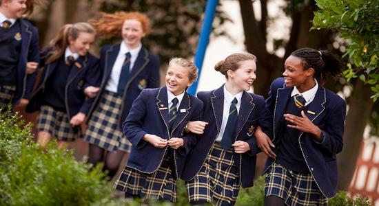 英国贵族学校stmaryscalne圣玛丽卡恩女子中学