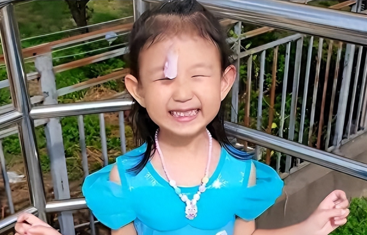 上海沙滩失联女童黄元芯找到了!