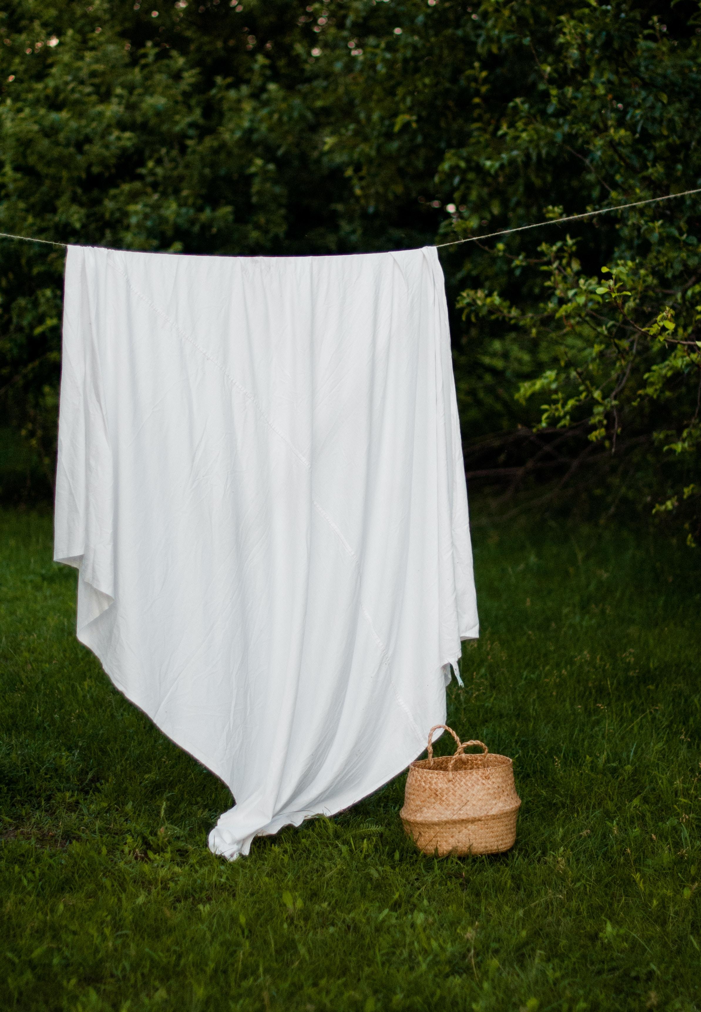 宿舍装了蚊帐怎么装饰