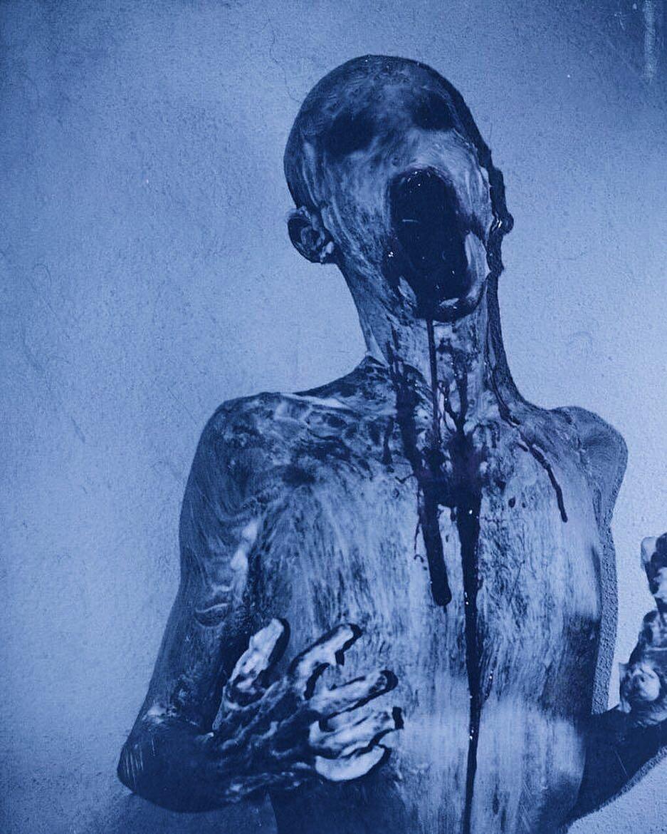 请问有没有比较丧的壁纸,(我没有抑郁症,就是比较喜欢这种, )? - 知乎