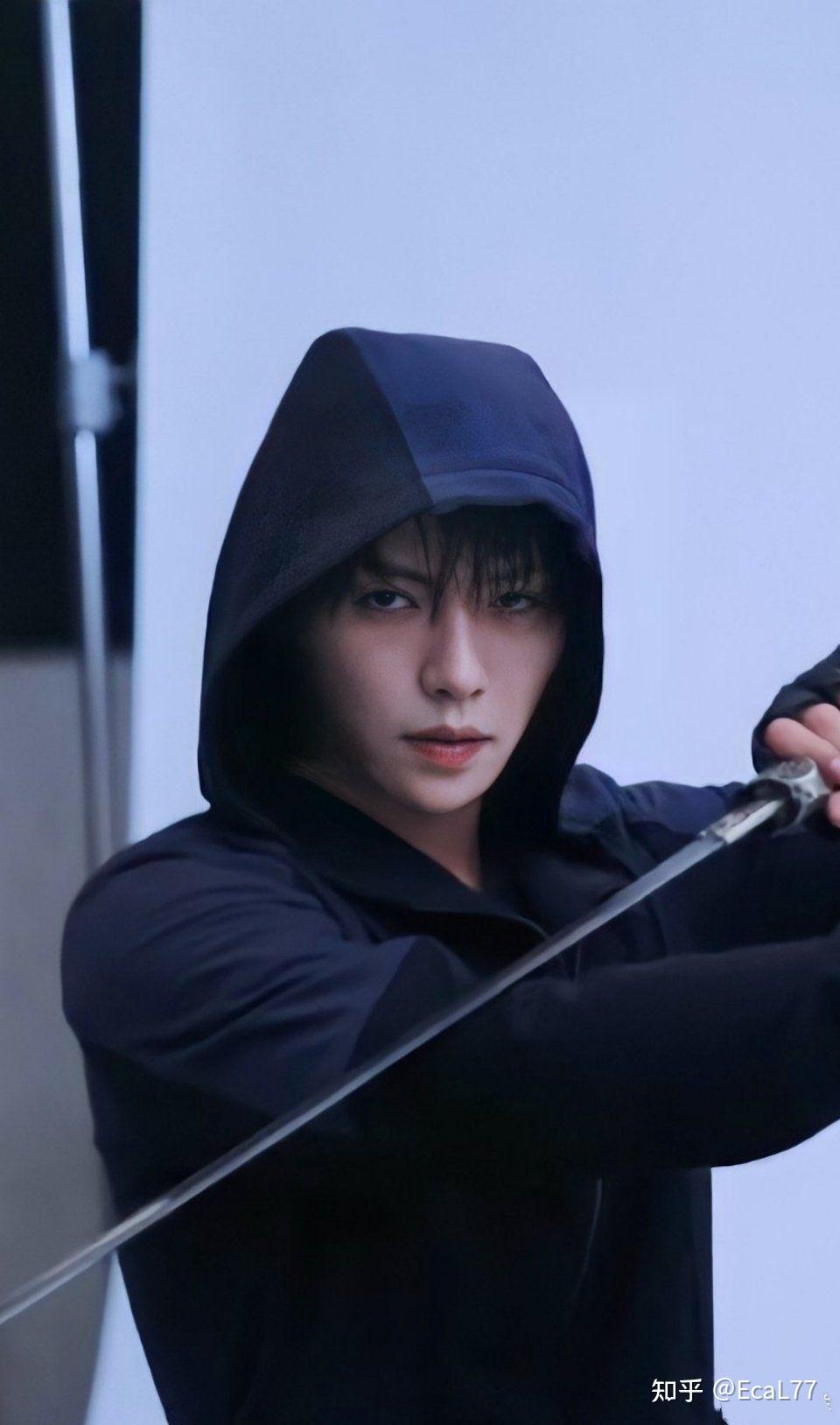 你最喜欢哪个版本的小哥张起灵?