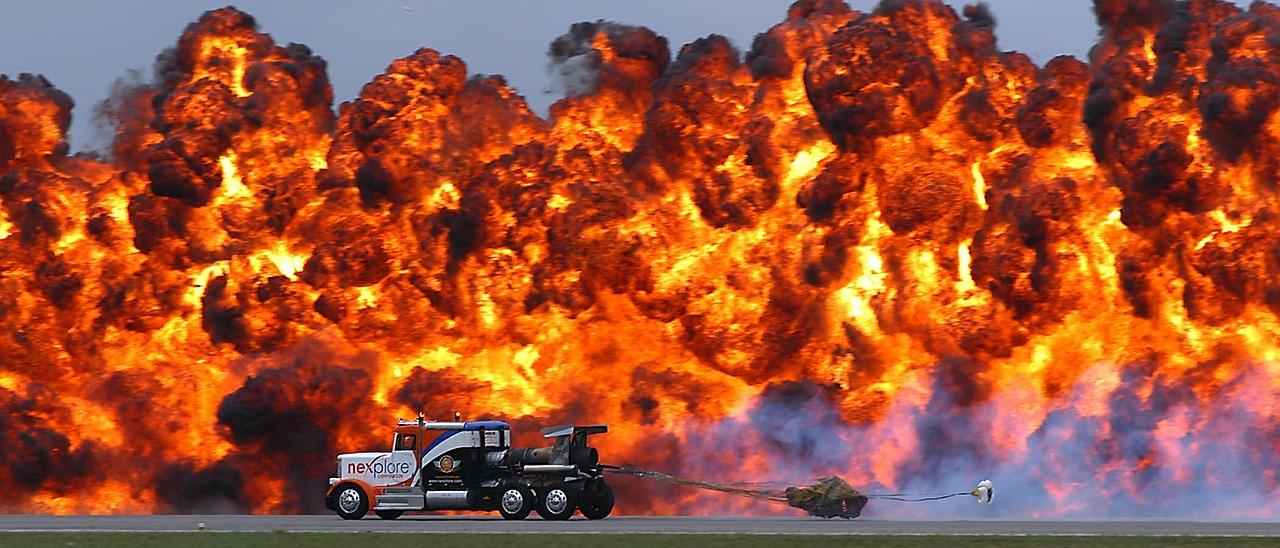 2. 航天器模型展览