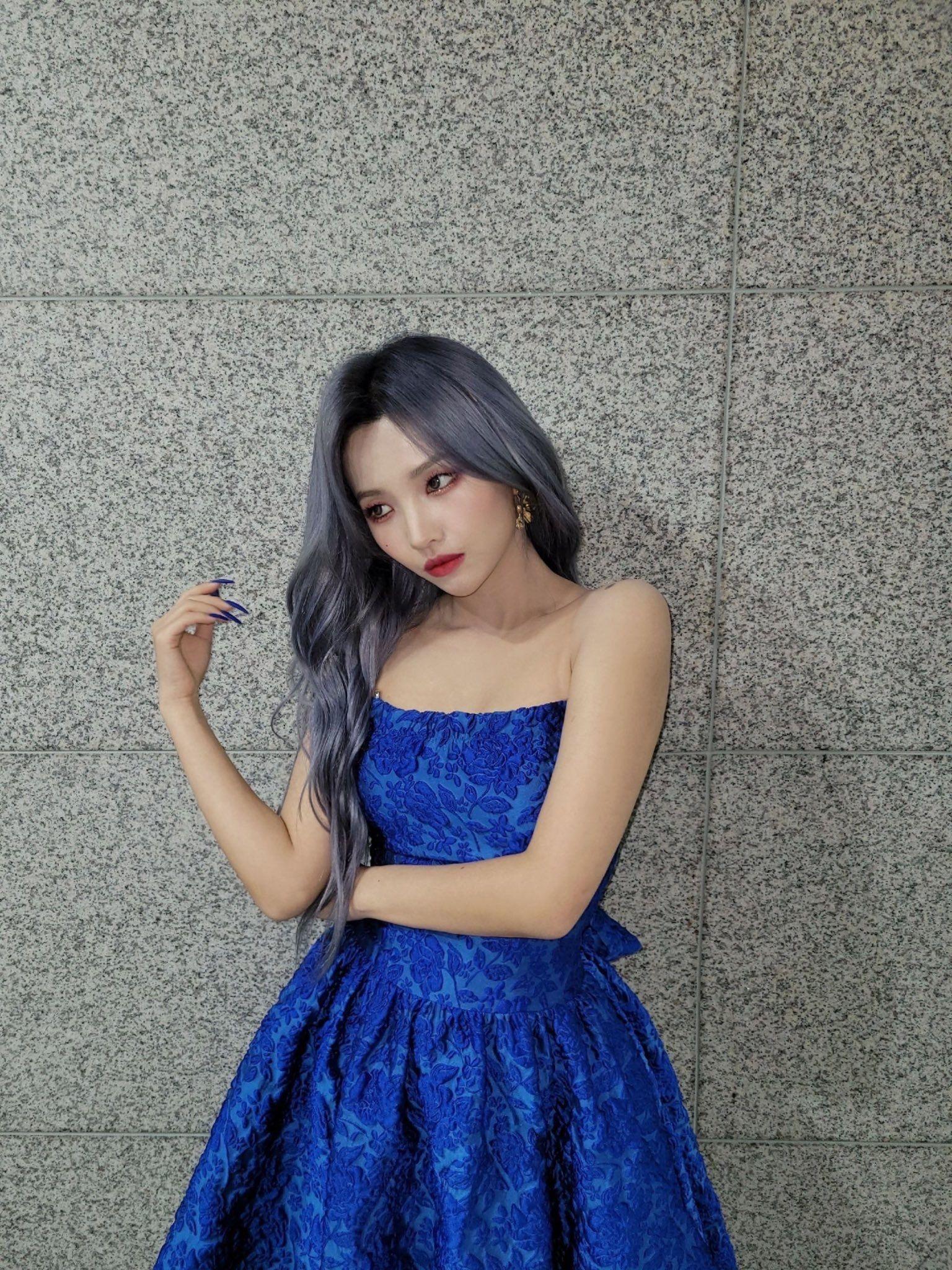 有没有谁有田小娟(全昭妍)的神图?