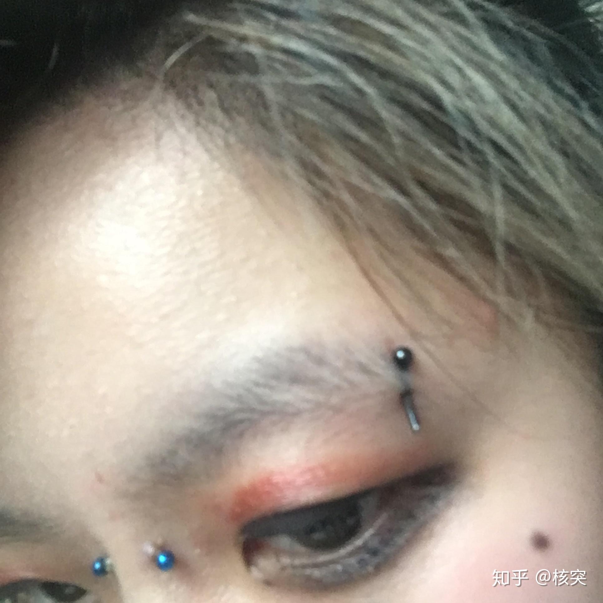 打唇钉或者眉钉是什么样的体验? - 知乎