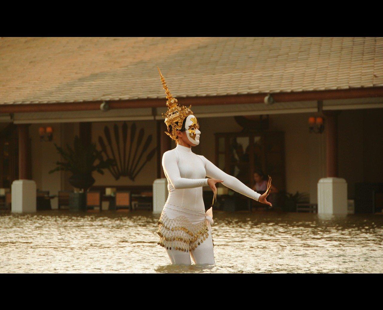 2. 打造艺术空间