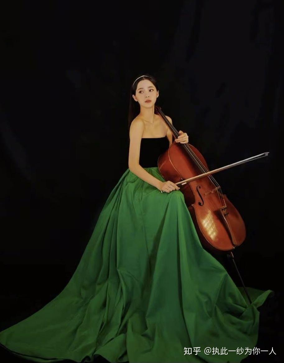 参加音乐艺考穿什么服装比较得体