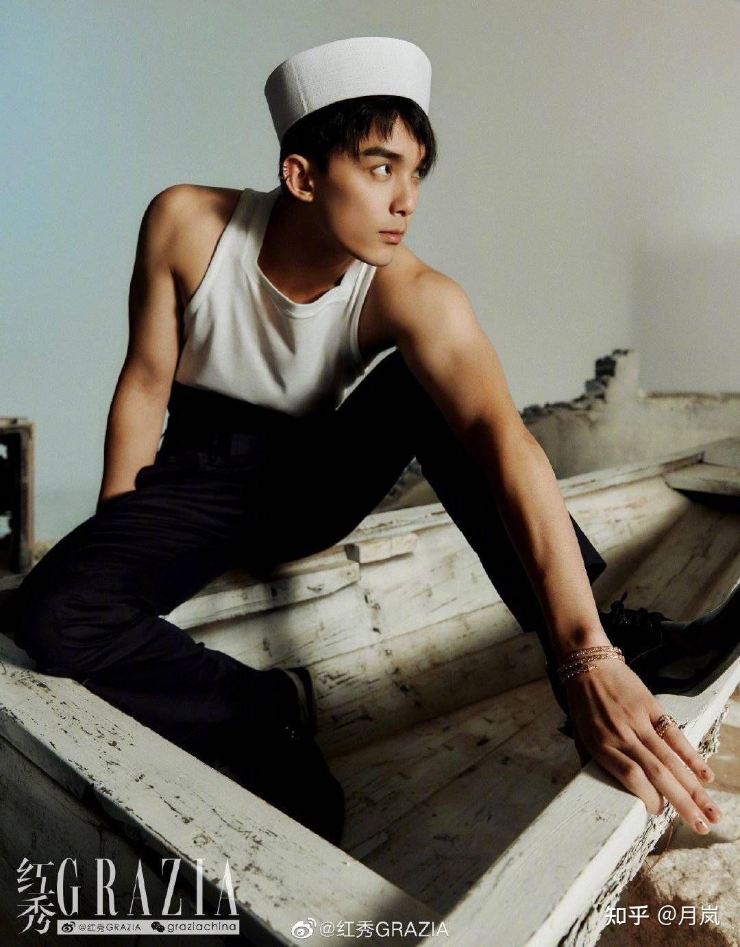 吴磊有哪些出圈神图? - 知乎