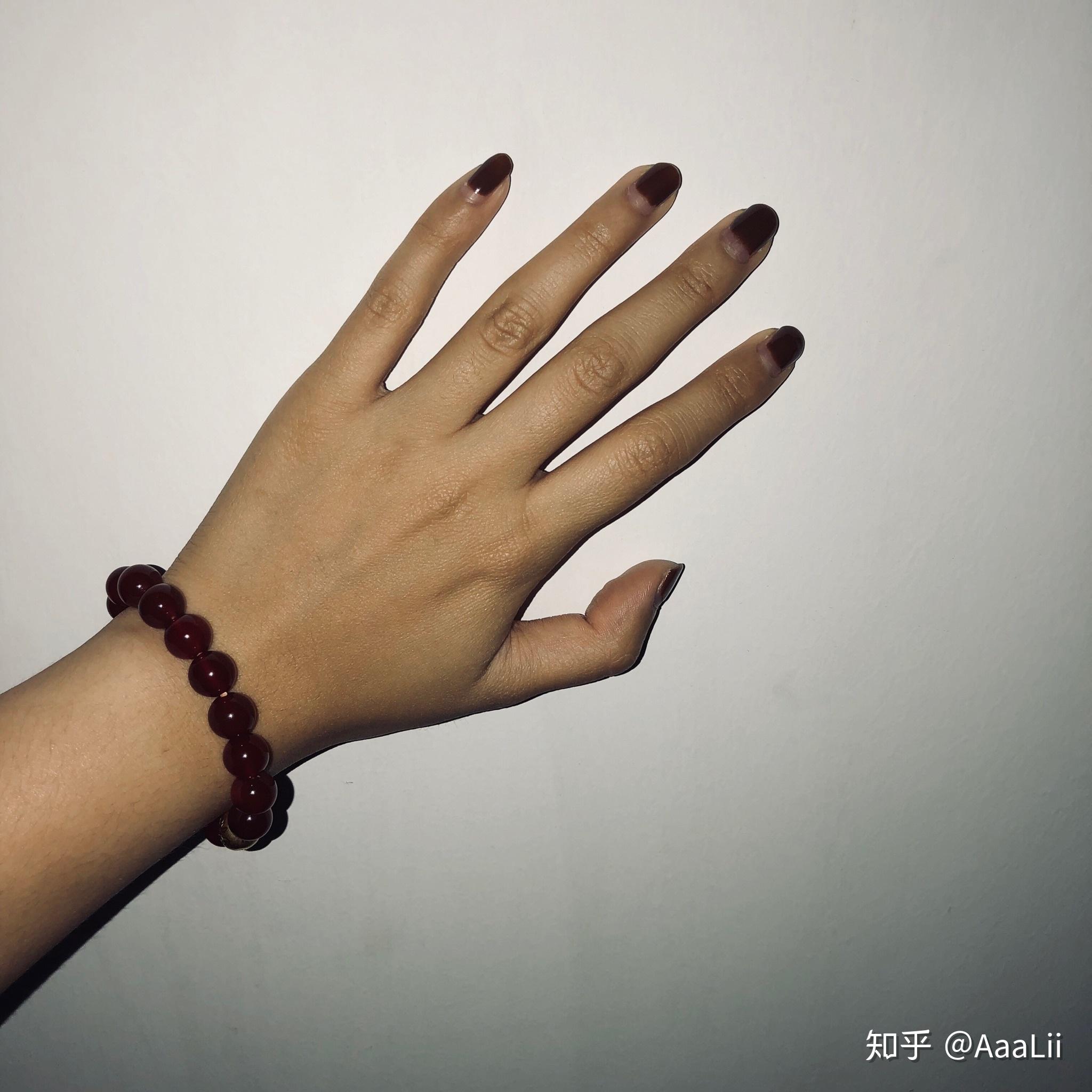 女生手比较大是什么体验?男生怎么看?