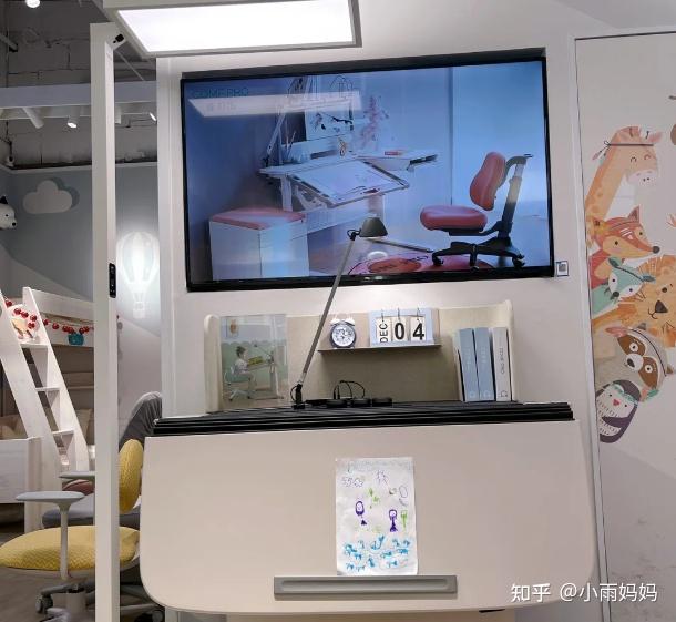 護(hù)眼燈品牌推薦_護(hù)眼臺(tái)燈選購指南_眼視光醫(yī)學(xué)排名