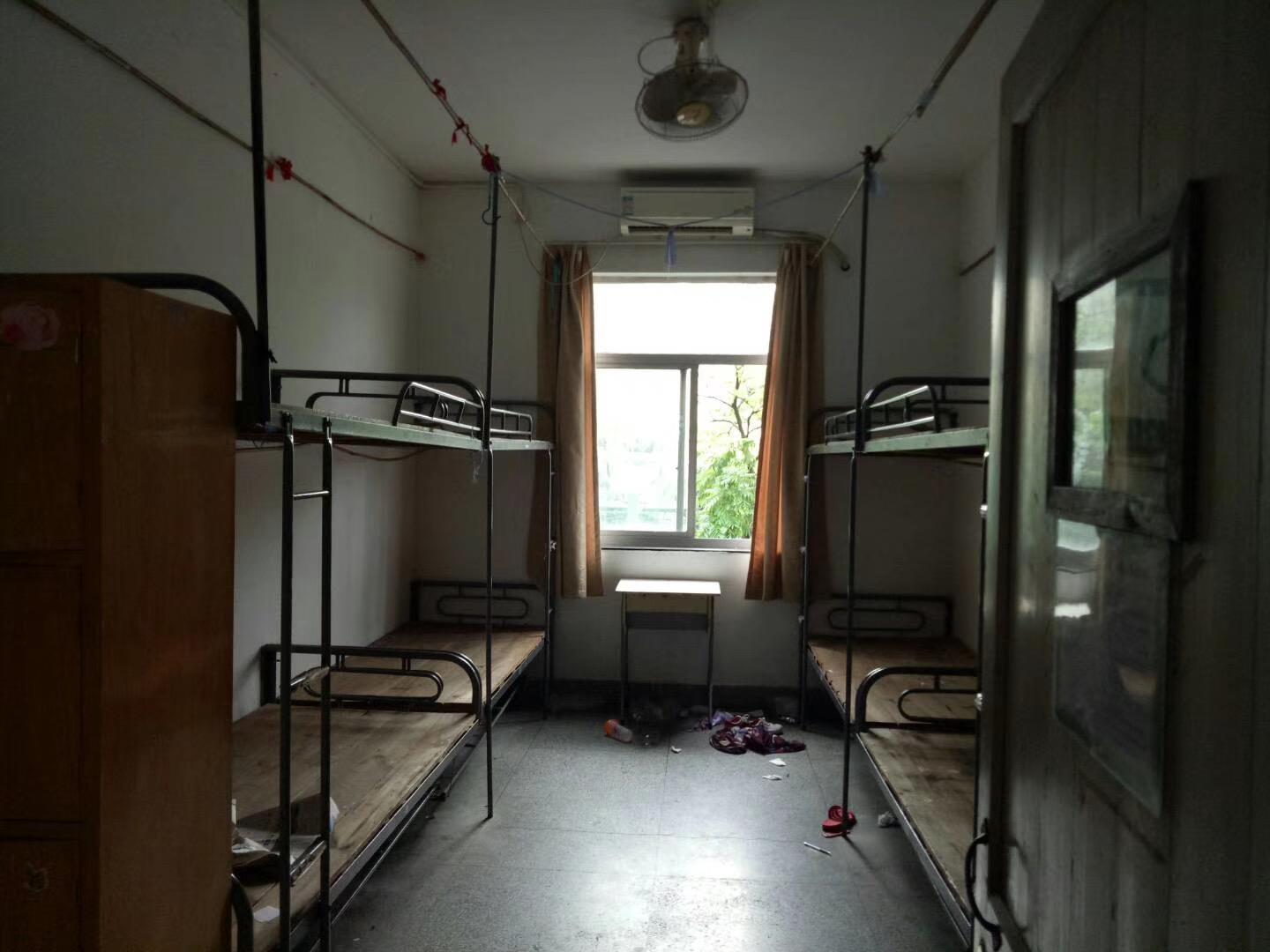 柯桥区越崎中学怎么样