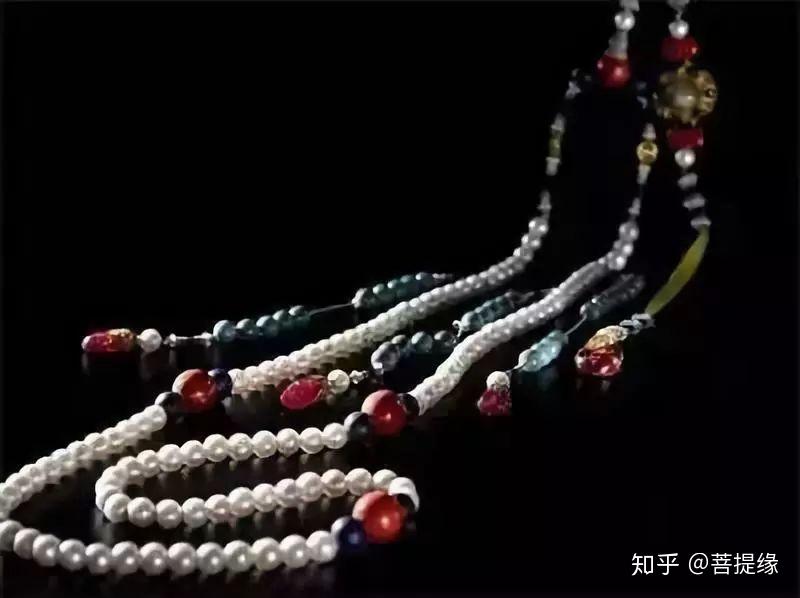 清朝官服上朝珠究竟有多美 - 知乎