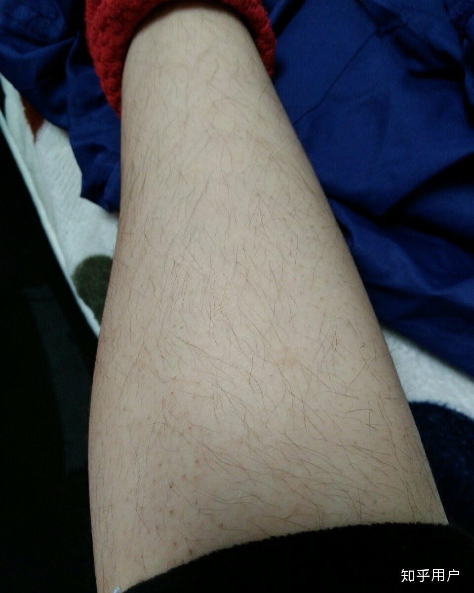 男生如何看待腿毛多的女生