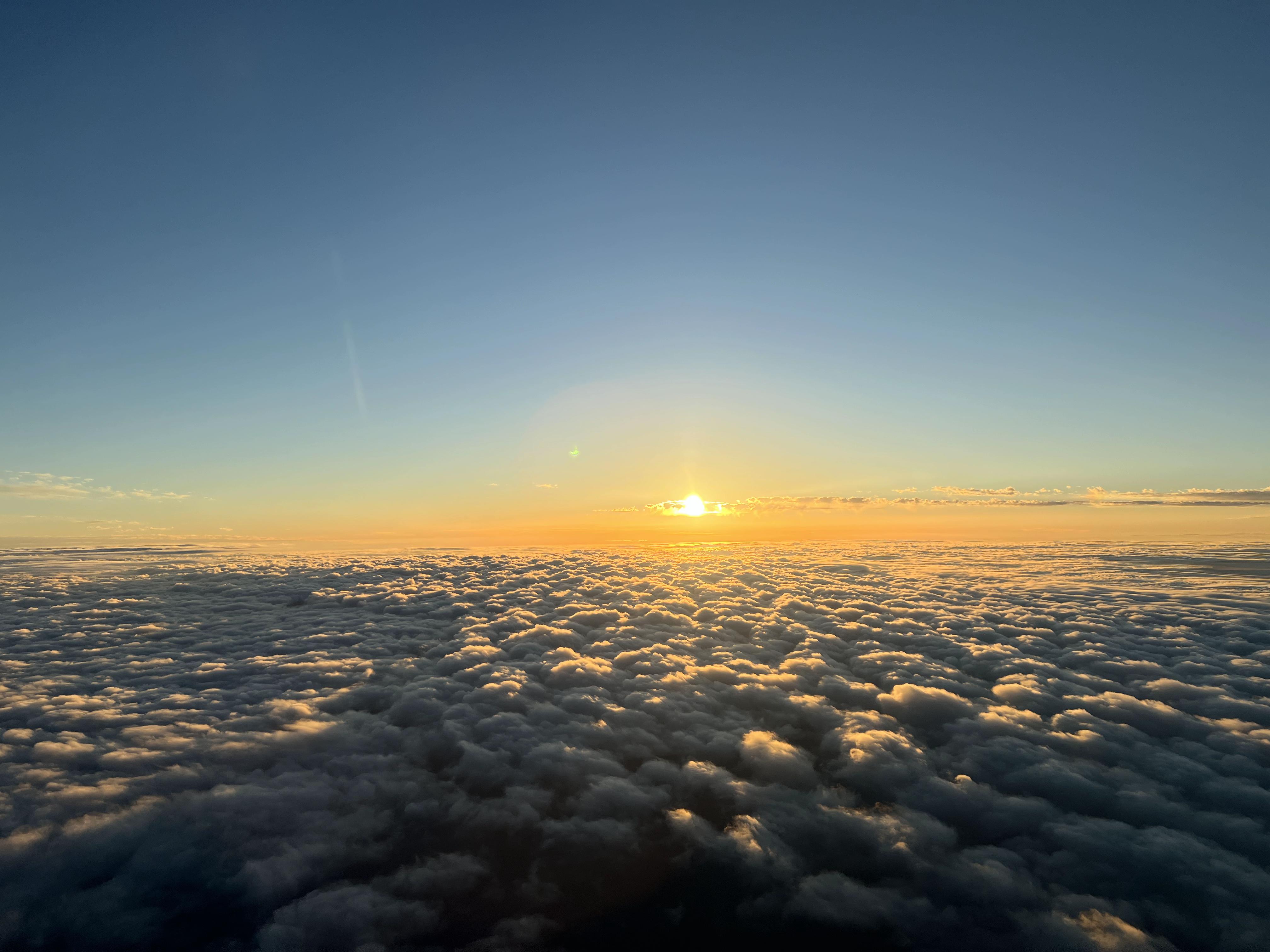 大家可以分享最近拍摄的天空的照片吗