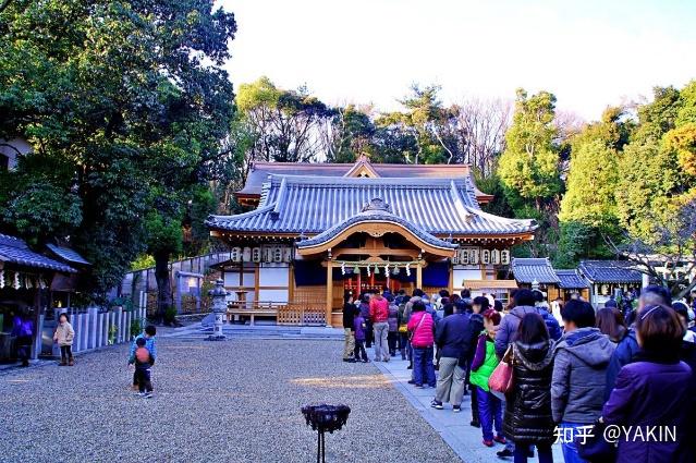 日本的新年风俗介绍：初诣 - 知乎