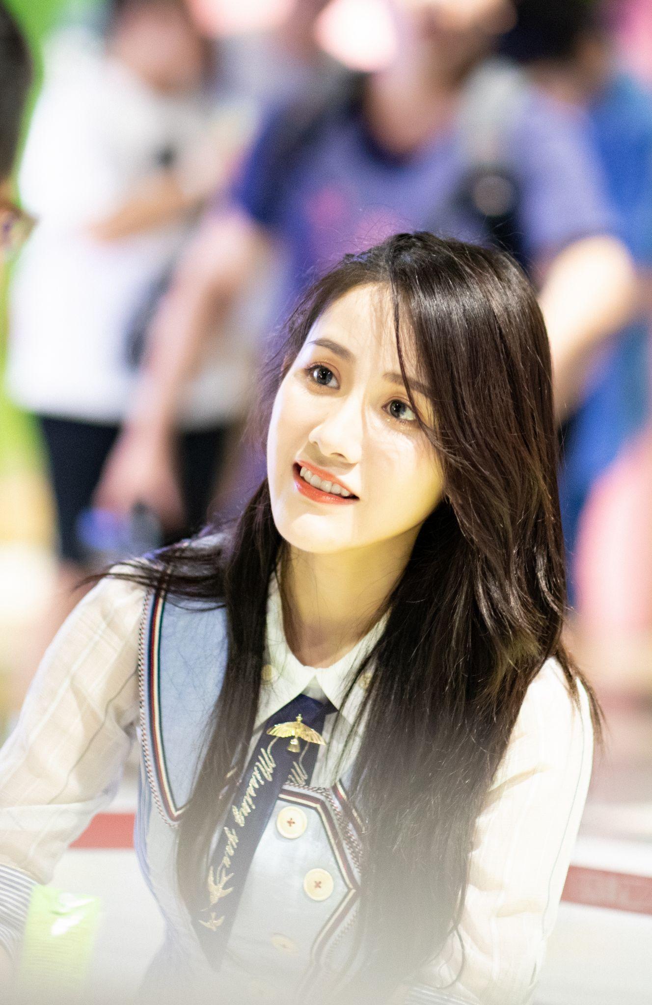 如何评价20190616gnz48刘倩倩拉票公演? - 知乎