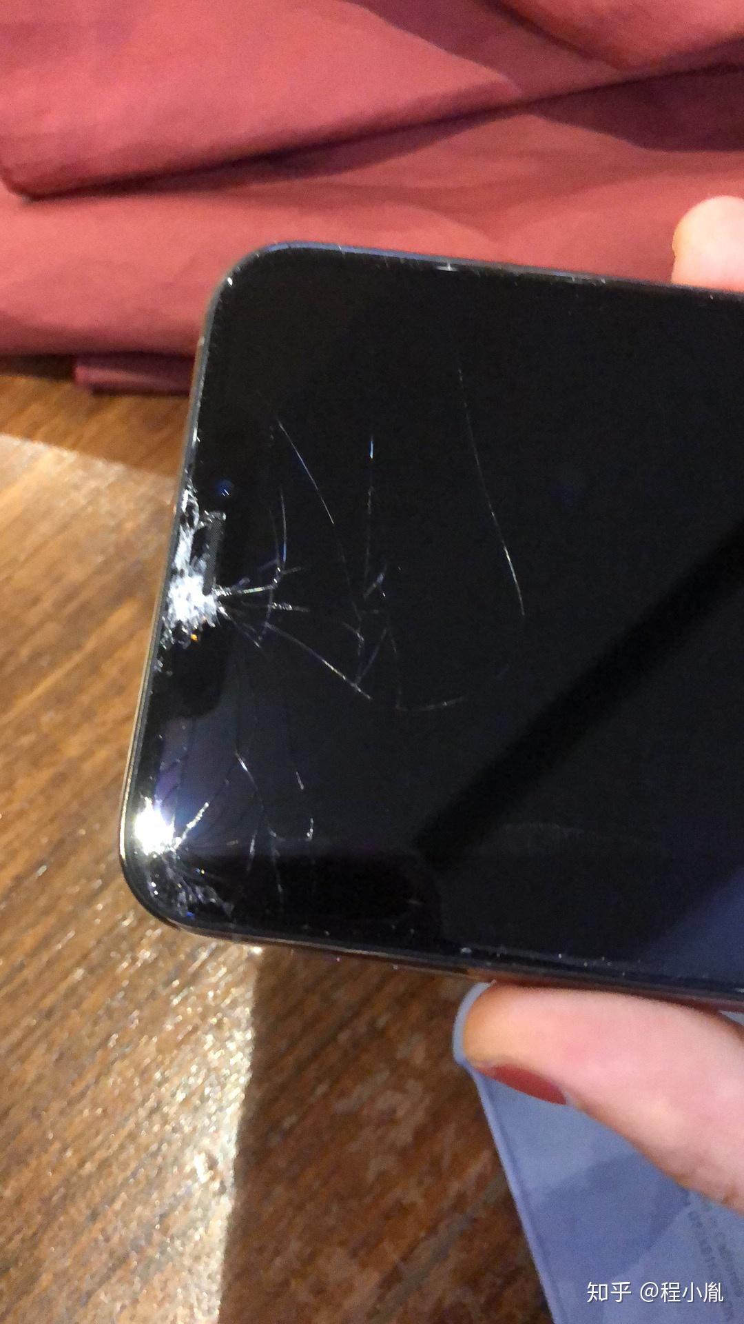 刚买的iphonexsxsmax摔碎了是什么样的一种体验