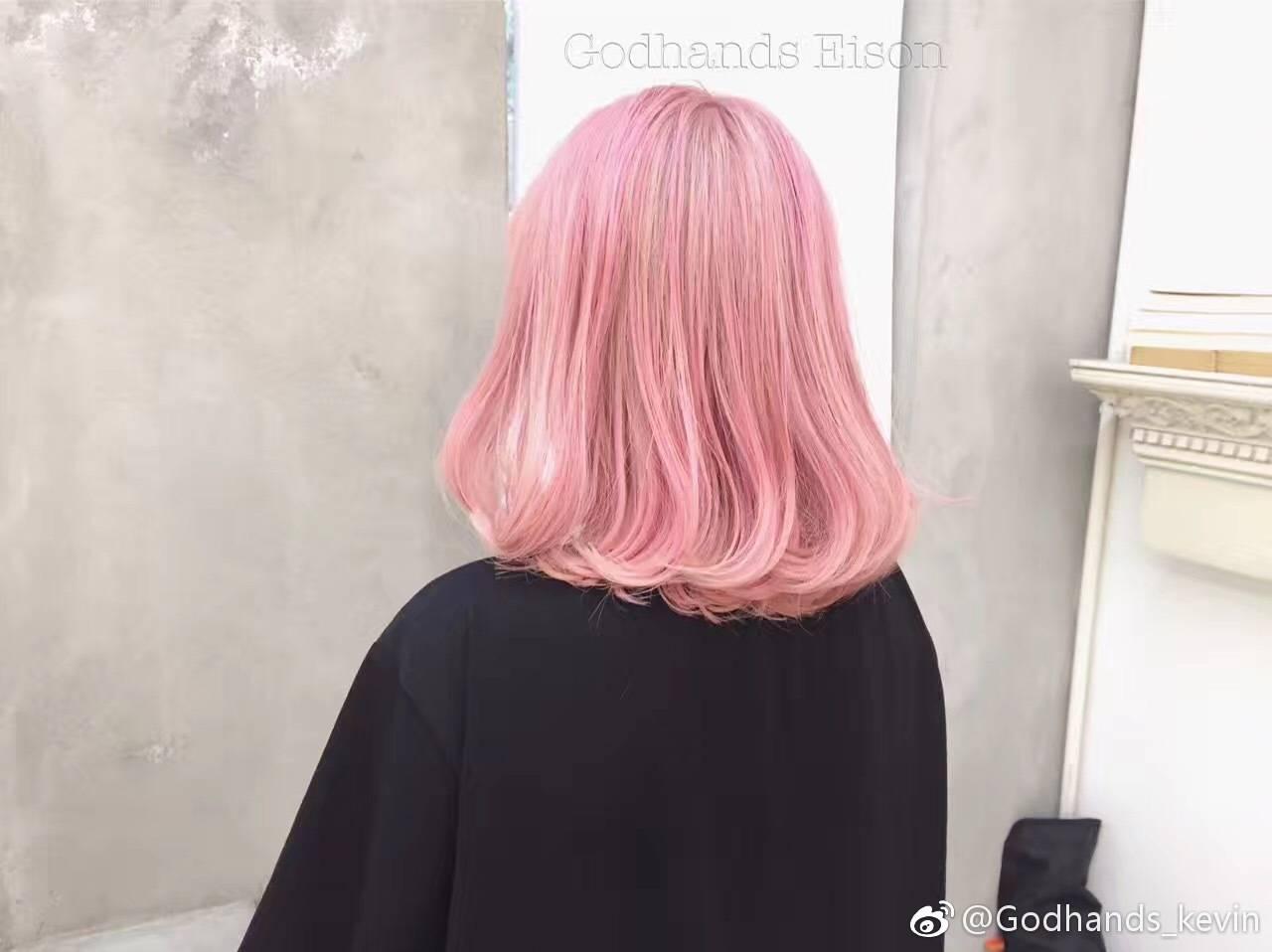 留粉红色头发是一种什么体验？ - 知乎