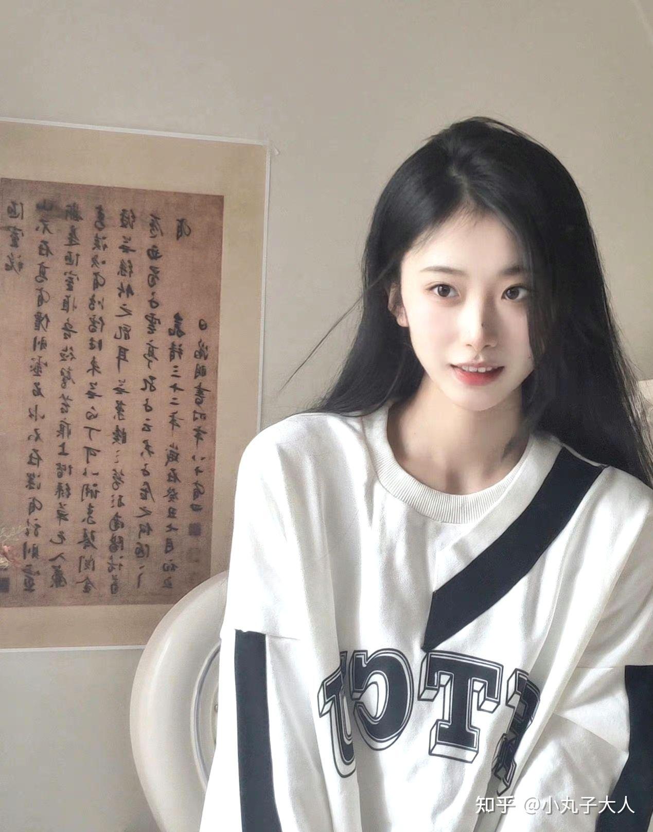 你见过最漂亮的女生长什么样