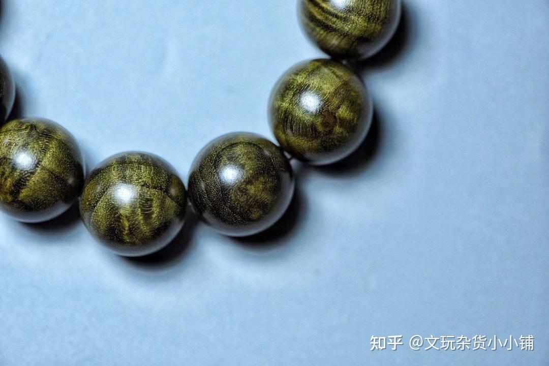 140買的金絲楠陰沉木手串虧嗎?