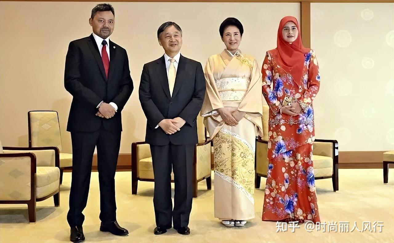 文莱王储夫妇访问日本!王妃红衣红头巾惊艳,雅子皇后穿和服接待 - 知乎