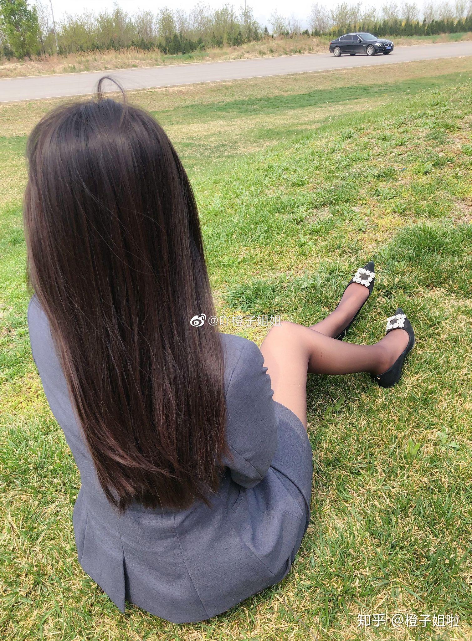 什么样的腿穿丝袜才更好看